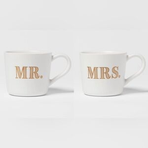 MR. & MRS. Stoneware White Ceramic Mug Set with Gold Lettering